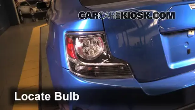2015 Scion tC 2.5L 4 Cyl. Éclairage Feu clignotant arrière (remplacer l'ampoule)